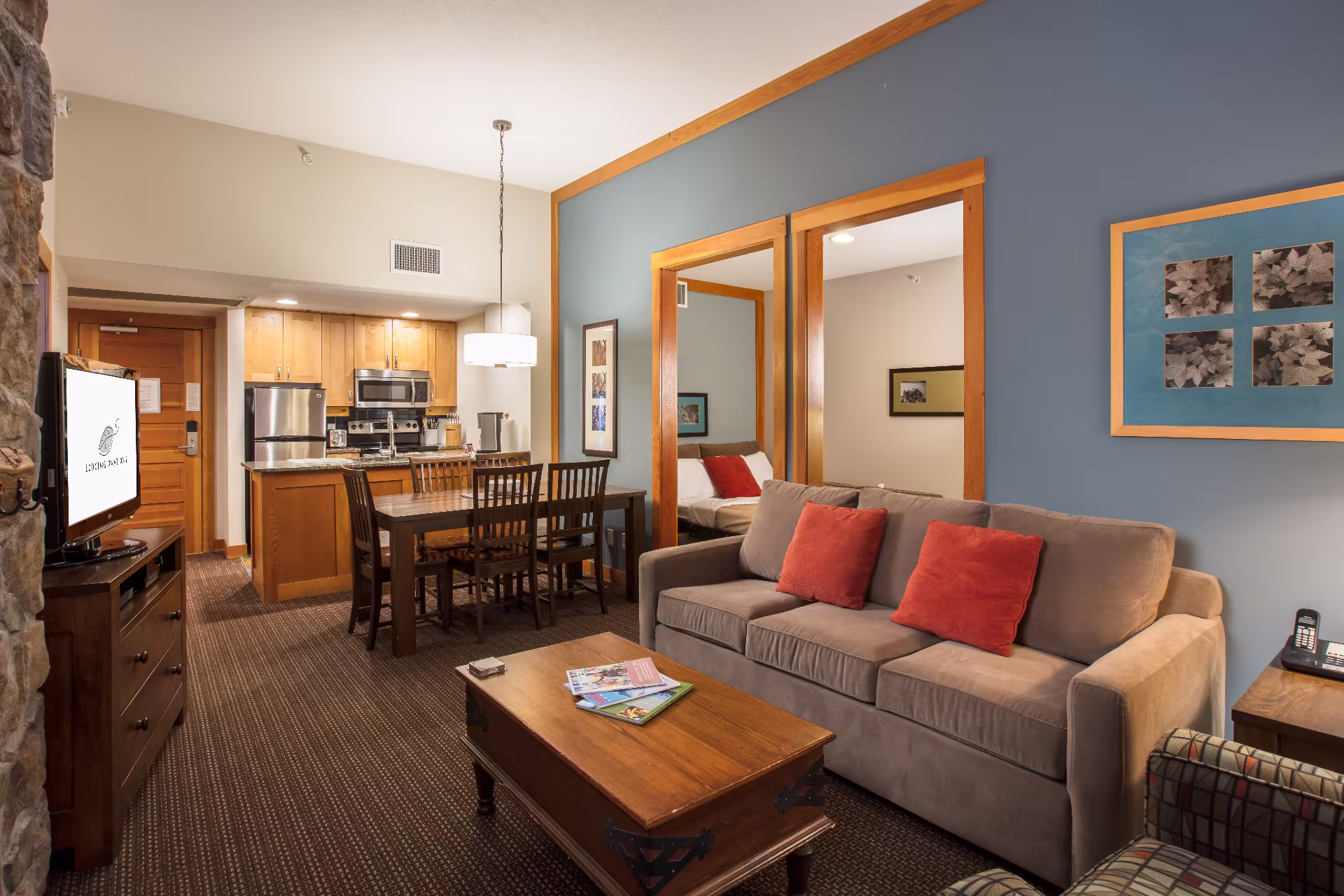 Legends Whistler Hotel 1 Bedroom + Den Suite